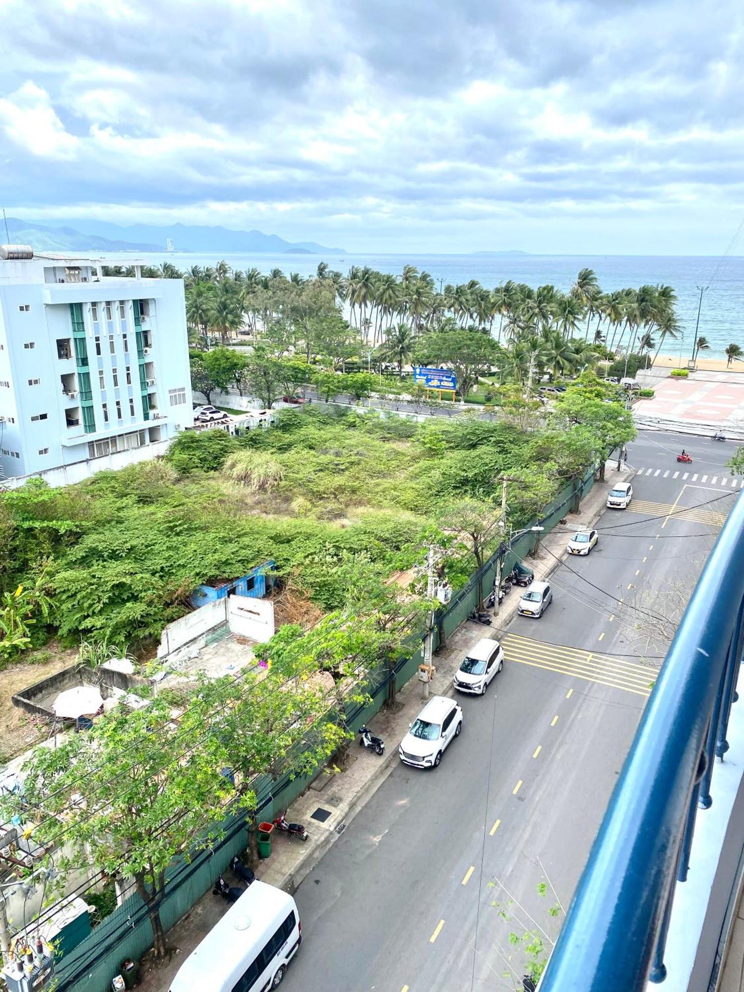 Tue Tinh Hotel Nha Trang Exterior foto