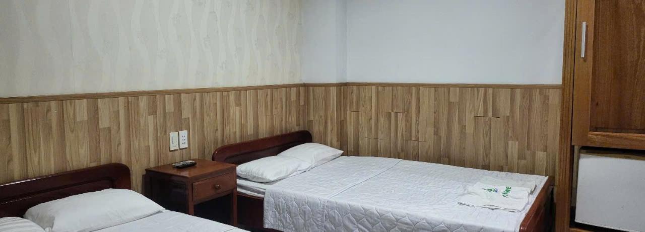 Tue Tinh Hotel Nha Trang Exterior foto