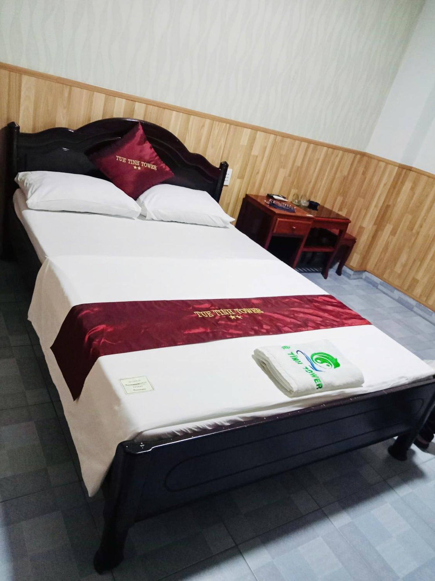 Tue Tinh Hotel Nha Trang Exterior foto