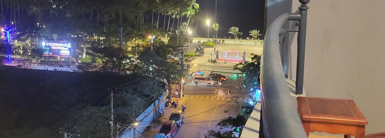 Tue Tinh Hotel Nha Trang Exterior foto